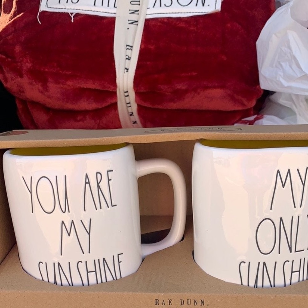 Rae Dunn YAMS Mugs Set